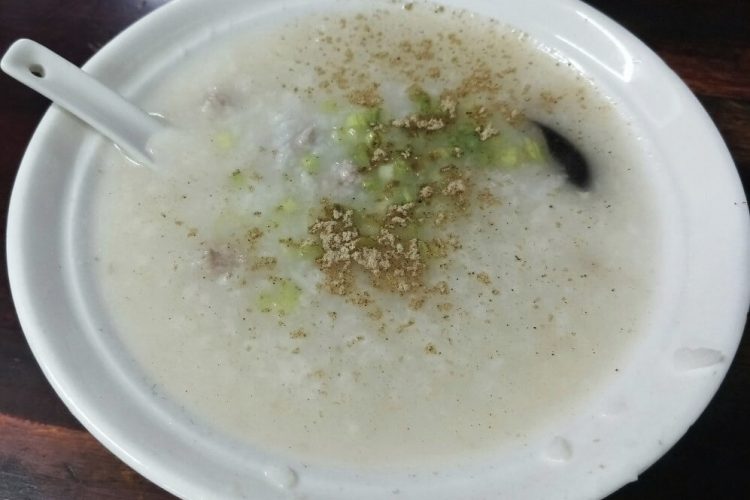 林口植牙 新北植牙 香菇肉粥 平價小吃 林口植牙 新北植牙 香菇肉粥 平價小吃